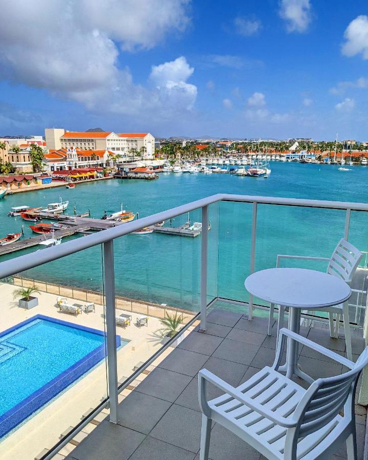 Luxury Condo With Infinity Pool & Ocean View Oranjestad Exterior foto